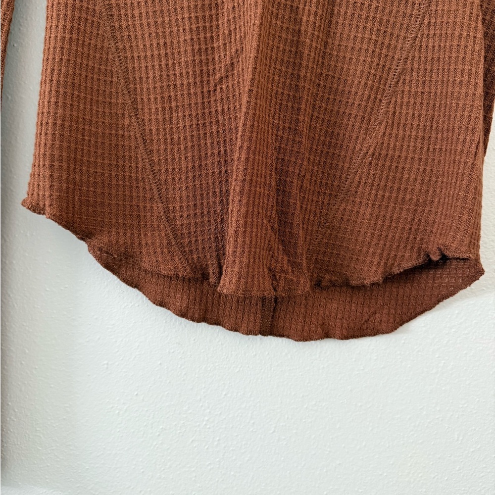 Free People Intimately One of the Girls Waffle Henley size small - Picture 4 of 8